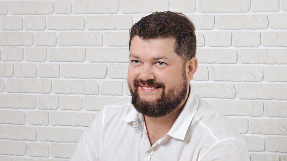 Директор департамента клиентского опыта и омниканальности компании MOYO Максим Левченко